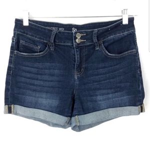 So MiDi Denim Shorts